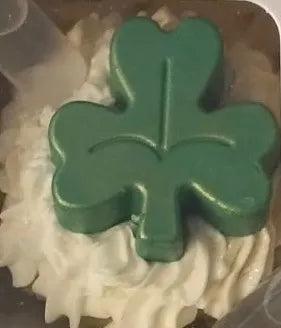 1 dozen Cupcakes ** Local Delivery Only**